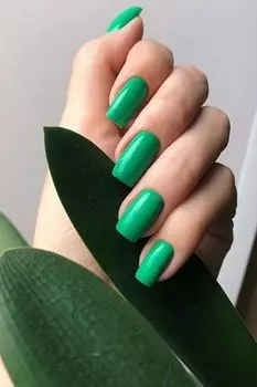 Подарочный сертификат «Маникюр и педикюр с покрытием гель лак и уходовой процедурой» (1 сеанс, 1 человек)