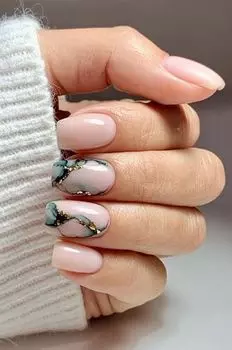 Подарочный сертификат «Маникюр с покрытием гель лак» (2 часа, 1 человек)