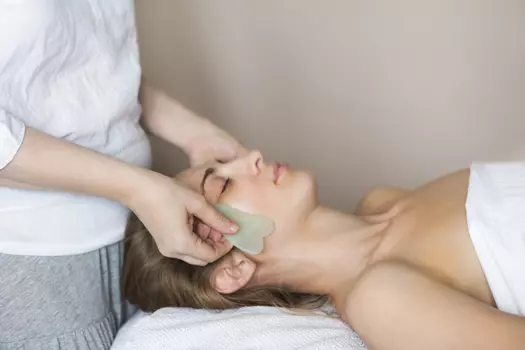 Подарочный сертификат «Массаж Гуаша» (60 минут, 1 человек)