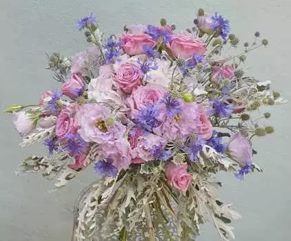 Подарочный сертификат «Мастер класс Букет из срезанных цветов» (3 часа, 1 человек в составе группы)