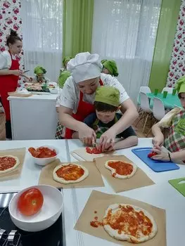 Подарочный сертификат «Мастер-класс для детей Пицца и трайфлы» (2 часа, 1 ребенок (в составе группы))