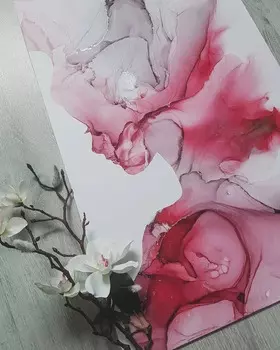 Подарочный сертификат «Мастер-класс Картина алкогольными чернилами» (2 часа, 1 человек в составе группы)