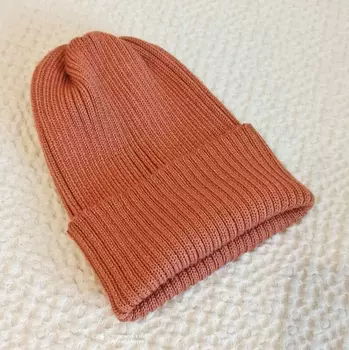 Подарочный сертификат «Мастер класс Машинное вязание шапки» (2 часа, 1 человек)