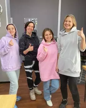 Подарочный сертификат «Мастер-класс по пошиву худи» (1 занятие, 1 человек)