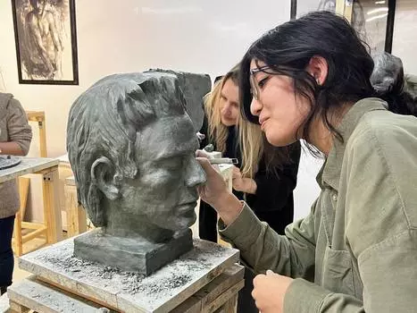 Подарочный сертификат «Мастер-класс по скульптуре» (2 часа, 1 человек)