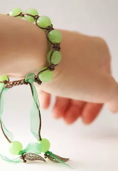 Подарочный сертификат «Мастер-класс по созданию браслета Шамбала» (1 час 30 минут, 1 человек)