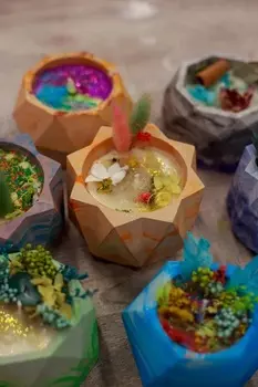 Подарочный сертификат «Мастер класс по созданию соевых аромасвечей в гипсовых кашпо» (Пакет №1, 1 человек)