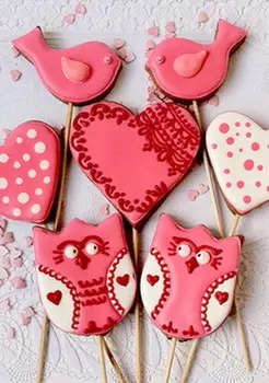 Подарочный сертификат «Мастер класс Роспись пряников» (1 час 30 минут, 1 человек)