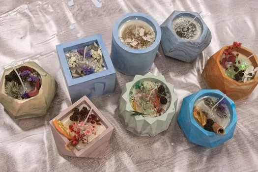 Подарочный сертификат «Мастер-классы по созданию соевых аромасвечей в гипсовых кашпо» (Пакет №1, 1 человек)