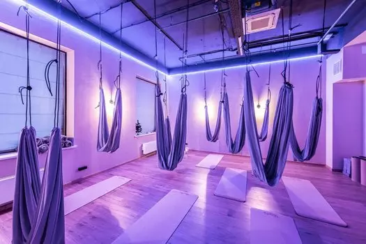 Подарочный сертификат «Новогодний безлимит йоги на любой месяц» (30 дней, 1 человек)