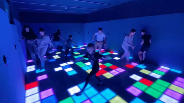 Подарочный сертификат «Пиксельная комната PixelQuest» (1 час, 2 человека)