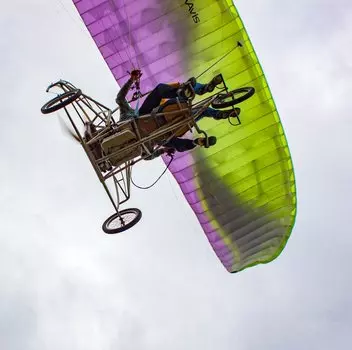 Подарочный сертификат «Полет на мотопараплане» (10 минут, 1 человек)