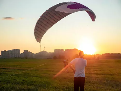 Подарочный сертификат «Полет на параплане с акробатикой» (10 минут, 1 человек)