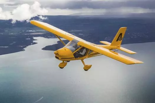 Подарочный сертификат «Полёт на самолёте» (15 минут, 1 человек)