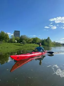 Подарочный сертификат «Прогулка на каяках» (2 часа будний день, 1 человек)