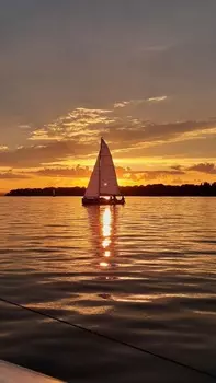 Подарочный сертификат «Прогулка на парусной яхте» (2 часа, От 1 до 5 чел.)