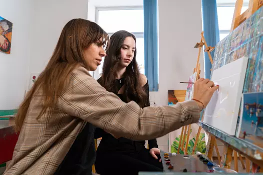 Подарочный сертификат «Рисование на холсте» (3 часа, 1 человек)