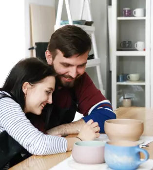 Подарочный сертификат «Романтическое свидание в гончарной студии» (2 часа 30 мин, 2 человека)