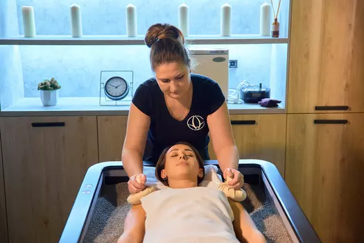 Подарочный сертификат «Спа-программа Массаж на тёплом песке» (1 час, 1 человек)