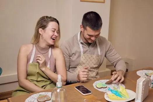 Подарочный сертификат «Свидание в мастерской Пряничное дело» (2 часа 30 мин, 2 человека)