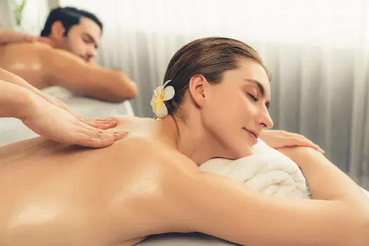 Подарочный сертификат «Тайский масляный массаж для двоих» (60 минут, 2 человека)