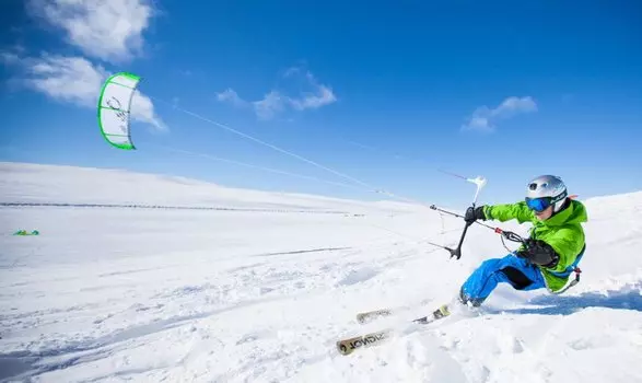 Подарочный сертификат «Тренировка по сноукайтингу» (1 час, 1 человек)
