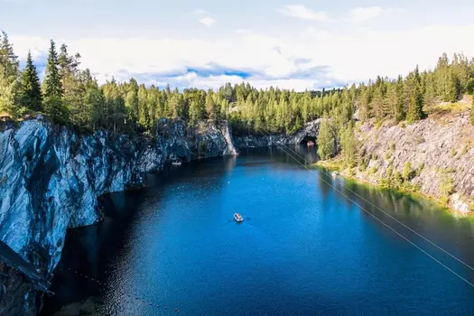 Подарочный сертификат «Тур в Рускеала» (1 день, 1 человек в составе группы)