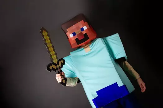 Подарочный сертификат «Выездной квест Майнкрафт» (1 час 30 мин (будни), 10 человек)