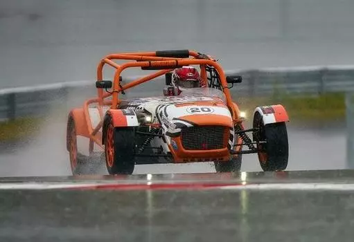 Подарочный сертификат «За рулем гоночного болида» (Пакет №1, 1 человек)