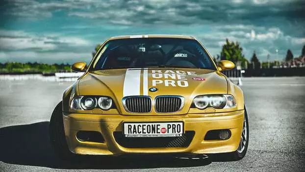 Подарочный сертификат «Заезд на BMW 235i» (1 сеанс, За рулем)