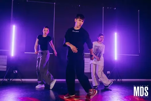 Подарочный сертификат «Занятия по танцевальному стилю HIP HOP» (1 занятие, 1 человек)