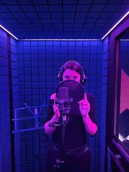 Подарочный сертификат «Запись песни в современной студии» (Программа №1, 1 человек)