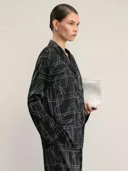 Атласная блузка с принтом