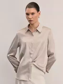 Атласная блузка с принтом