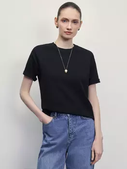 Базовая футболка из плотного хлопка