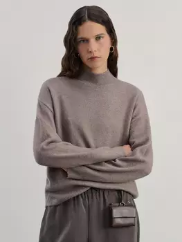 Базовый джемпер с воротником стойкой