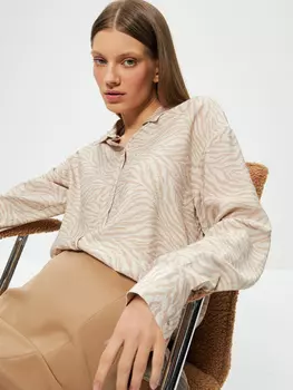 Блузка из вискозы