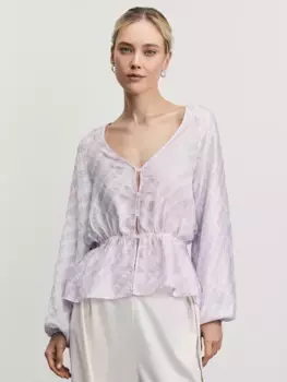 Блузка из вискозы и тенселя приталенного кроя