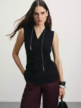 Блузка на запах из вискозы