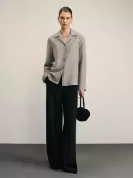 Блузка с отложным воротником