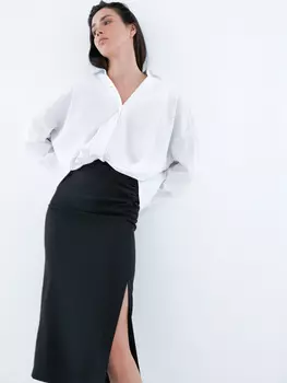 Блузка с перекрученным низом