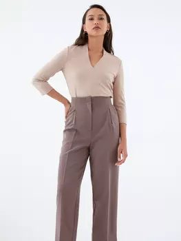 Блузка с V-образным вырезом