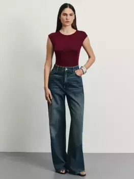 Боди без рукавов из вискозы