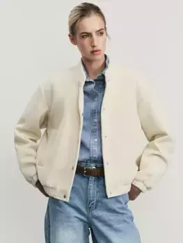 Бомбер из фактурной ткани