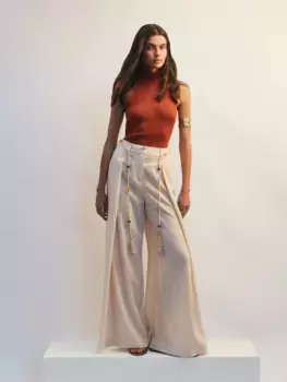 Брюки из вискозы на поясе с бусинами