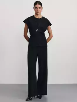 Брюки прямого кроя с резинкой в поясе