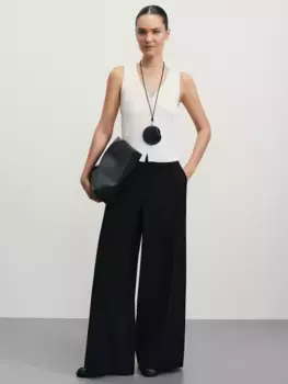 Брюки прямые с резинкой в поясе