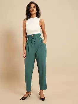 Брюки с высокой посадкой и поясом