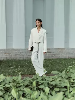 Брюки wide leg с защипами из вискозы
