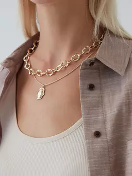 Цепочка с кулоном